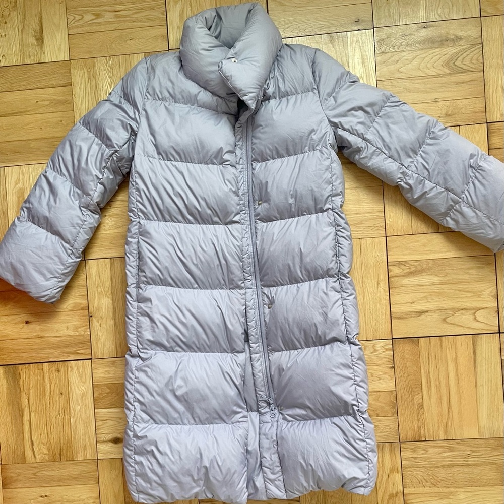 Uniqlo Women's Light lavender Puffer Jacket